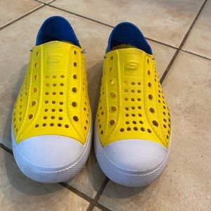 Skechers Unisex Kids Foamies Guzman Steps Aqua-Serge Sneaker size 1